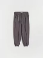 Spodnie i spodenki dla dziewczynek - Reserved - Bawełniane spodnie parachute - ciemnoszary - miniaturka - grafika 1