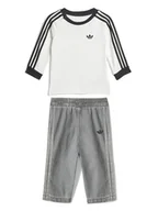 Bluzki damskie - adidas Komplet bluzka i spodnie Denim JW5312 Biały Regular Fit - miniaturka - grafika 1