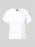 Koszulki i topy damskie - T-shirt z wyhaftowanym logo i okrągłym dekoltem - miniaturka - grafika 1