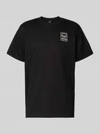 Koszulki męskie - T-shirt o luźnym kroju z nadrukiem z logo - miniaturka - grafika 1