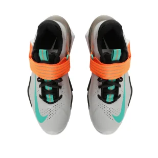 Buty treningowe unisex NIKE SAVALEOS - Buty sportowe męskie - miniaturka - grafika 6