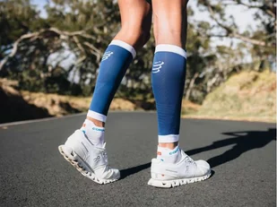 COMPRESSPORT Opaski kompresyjne na łydki R2V3 estate blue - Pozostały sprzęt i akcesoria do ćwiczeń - miniaturka - grafika 5