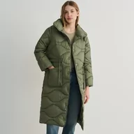 Płaszcze damskie - Reserved - Pikowany płaszcz ze stójką - Zielony - miniaturka - grafika 1