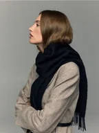 Czapki damskie - Reserved - Wełniany szalik - czarny - miniaturka - grafika 1