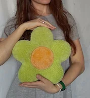 Kołdry i poduszki dla dzieci - Poduszka pluszowa Kwiatek, Dekoracja wiosenna, Poduszka dziecięca - miniaturka - grafika 1