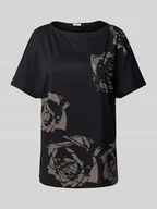 Koszulki i topy damskie - T-shirt z kwiatowym wzorem - miniaturka - grafika 1