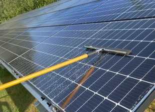 Płyn do mycia paneli solarnych i instalacji fotowoltaicznych PREMIUM 5L VOLT POLSKA - Akcesoria do kolektorów i fotowoltaiki - miniaturka - grafika 8