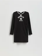 Sukienki i spódniczki dla dziewczynek - Reserved - Dzianinowa sukienka z nadrukiem - brązowy - miniaturka - grafika 1