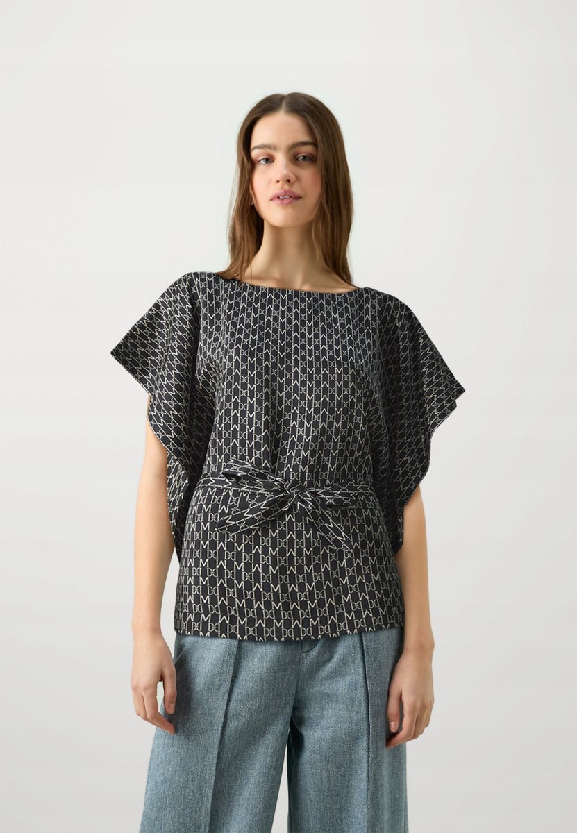 GUESS CZARNA BLUZKA Z BIAŁYM NADRUKIEM ORNAMENTOWYM 42 1GŁA