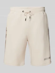 Szorty z dzianiny dresowej o kroju regular fit z nadrukiem z logo model ‘MICKEY’ - Spodenki męskie - miniaturka - grafika 1