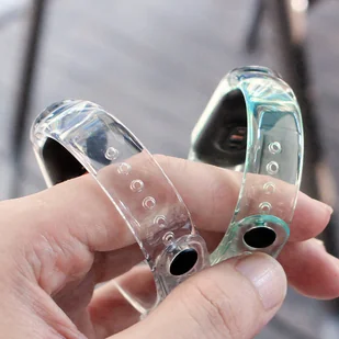 Zamienna silikonowa opaska pasek bransoleta bransoletka do Xiaomi Mi Band 4 / 3 fioletowy - Akcesoria do smartwatchy - miniaturka - grafika 5