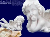 Figurki dekoracyjne - Aniołek leżący - alabaster grecki - miniaturka - grafika 1