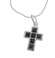 Biżuteria religijna - Srebrny krzyżyk z onyksem - miniaturka - grafika 1