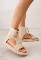 Sandały damskie - Beżowe Sandały Typu Botki Ozdobione Metaliczną Klamrą z Przodu Adrasaia - miniaturka - grafika 1