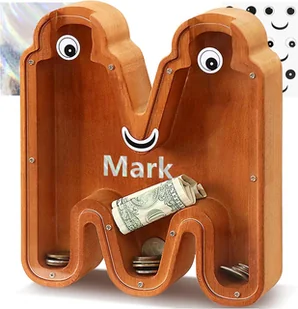 Lakpopya Skarbonka w Kształcie Litery M Drewniana 20.6 x 4 x 23 cm - Skarbonki - miniaturka - grafika 1