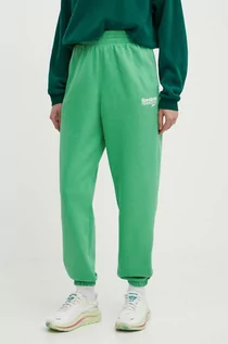Spodnie damskie - Reebok spodnie dresowe kolor zielony z nadrukiem 100075981 - grafika 1