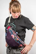 Nerki - Nerka z korka w kolorze fioletu w różowe kwiaty FIOLETOWE POLE KWIATÓW - miniaturka - grafika 1