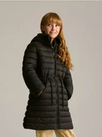 Kurtki i płaszcze dla dziewczynek - Reserved - Długi pikowany płaszcz z kapturem - czarny - miniaturka - grafika 1