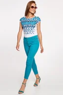 Spodnie damskie - Dopasowane turkusowe spodnie 7/8 z ważką na kieszeni - QUIOSQUE - miniaturka - grafika 1