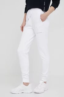 Spodnie damskie - Armani Exchange Armani Exchange Spodnie damskie kolor biały gładkie - grafika 1