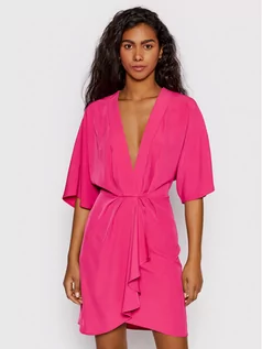 Sukienki - Rinascimento Sukienka codzienna CFC0107296003 Różowy Regular Fit - grafika 1