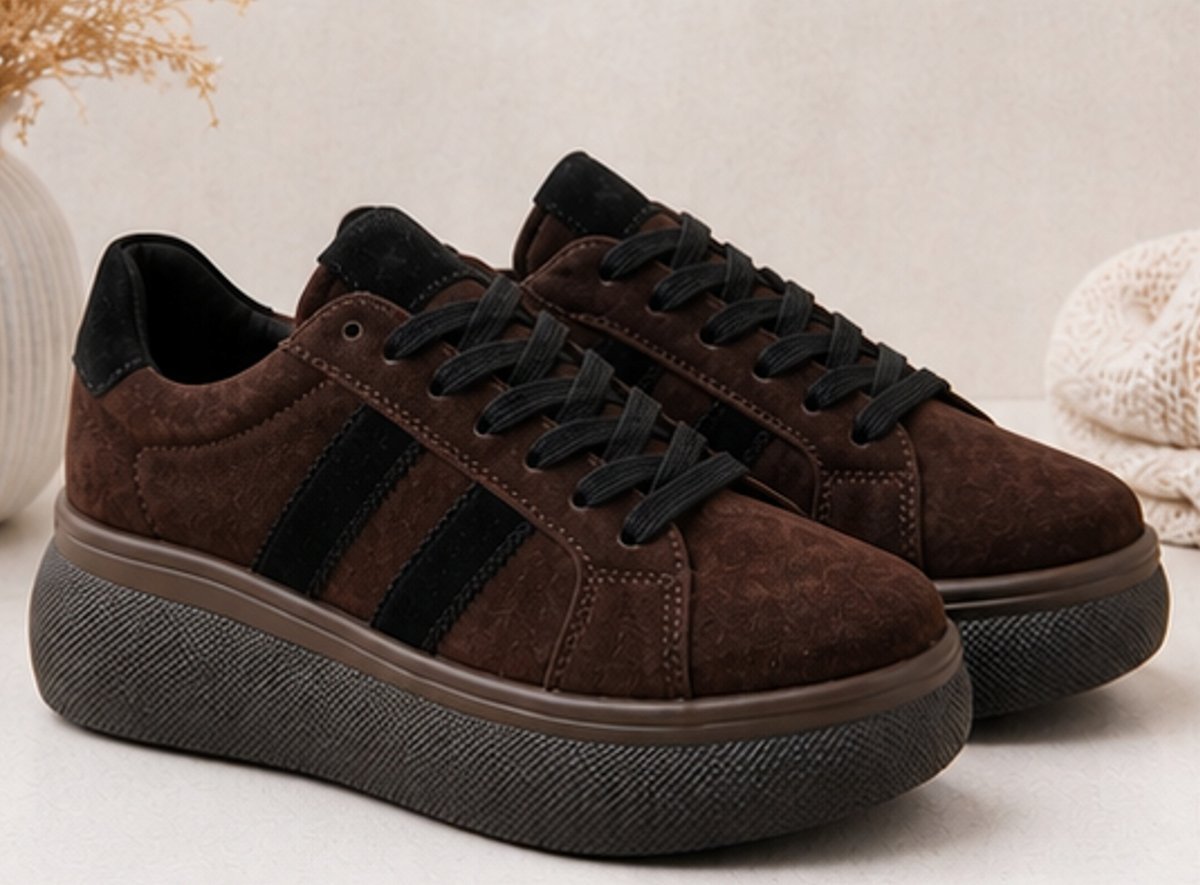Brązowe sneakersy damskie na platformie - stylowe buty casual 37