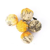 Herbata - Ronnefeldt Zielona herbata kwitnąca Golden Fortune Balls 100g 1033-uniw - miniaturka - grafika 1