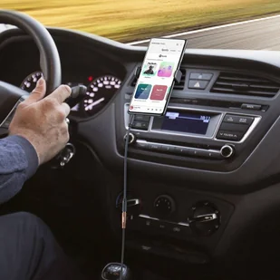 Ugreen kabel przewód audio 3,5 mm mini jack (żeński) - 2RCA (męski) 2m brązowy (AV198 50131) - Kable USB - miniaturka - grafika 6