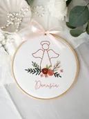 Pamiątka Chrztu Świętego - Aniołek pamiątka Chrztu Świętego dla dziewczynki haftowany tamborek - miniaturka - grafika 1