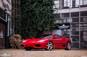 Czasopisma - Jazda Ferrari F360 Modena ulicami miasta Będzin - miniaturka - grafika 1