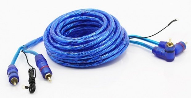 LTC Kabel 2x2RCA LTC wtyk kątowy+kab.ster. 5m LXZ401B