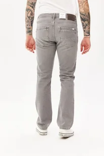 MUSTANG MICHIGAN STRAIGHT 1015519-4500-683 30/32 - Spodnie męskie - miniaturka - grafika 1