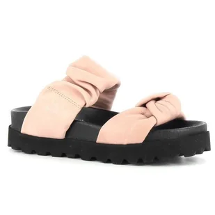 Różowe klapki damskie CARINII - Carinii - Klapki i japonki damskie - miniaturka - grafika 1