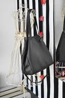 Torebki damskie - Worek ze skóry naturalnej - miniaturka - grafika 1