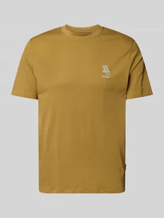 T-shirt z wyhaftowanym detalem model ‘JEPPE’ - Koszulki męskie - miniaturka - grafika 1