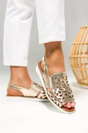 Sandały damskie - Złote sandały skórzane damskie ażurowe płaskie PRODUKT POLSKI Casu 3021-0 - miniaturka - grafika 1