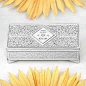 Pamiątka Pierwszej Komunii Świętej - Szkatułka posrebrzana prostokątna z grawerem dla dziewczynki na imieniny - miniaturka - grafika 1