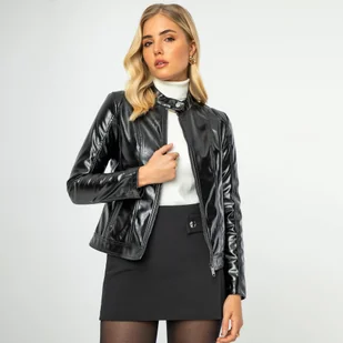 Damska kurtka z ekoskóry taliowana czarno - srebrna - Kurtki damskie Damska kurtka z ekoskóry taliowana czarno - srebrna - Kurtki damskie - miniaturka - grafika 1