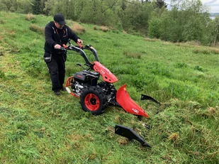 CEDRUS TJ02 TRAKTOREK TRAKTOR JEDNOOSIOWY MIKROCIĄGNIK GLEBOGRYZARKA DZIK WOM JANSEN AGRO BCS PASQUALI GRILLO MURATORI - EWIMAX - OFICJALNY DYSTRYBUTOR - AUTORYZOWANY DEALER CEDRUS - Ciągniki jednoosiowe - miniaturka - grafika 28