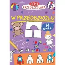Junior.pl Seria Przedszkolaka. W przedszkolu - praca zbiorowa - Kolorowanki, wyklejanki - miniaturka - grafika 1