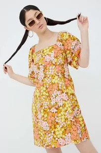 Billabong sukienka kolor żółty mini rozkloszowana - Sukienki - miniaturka - grafika 1