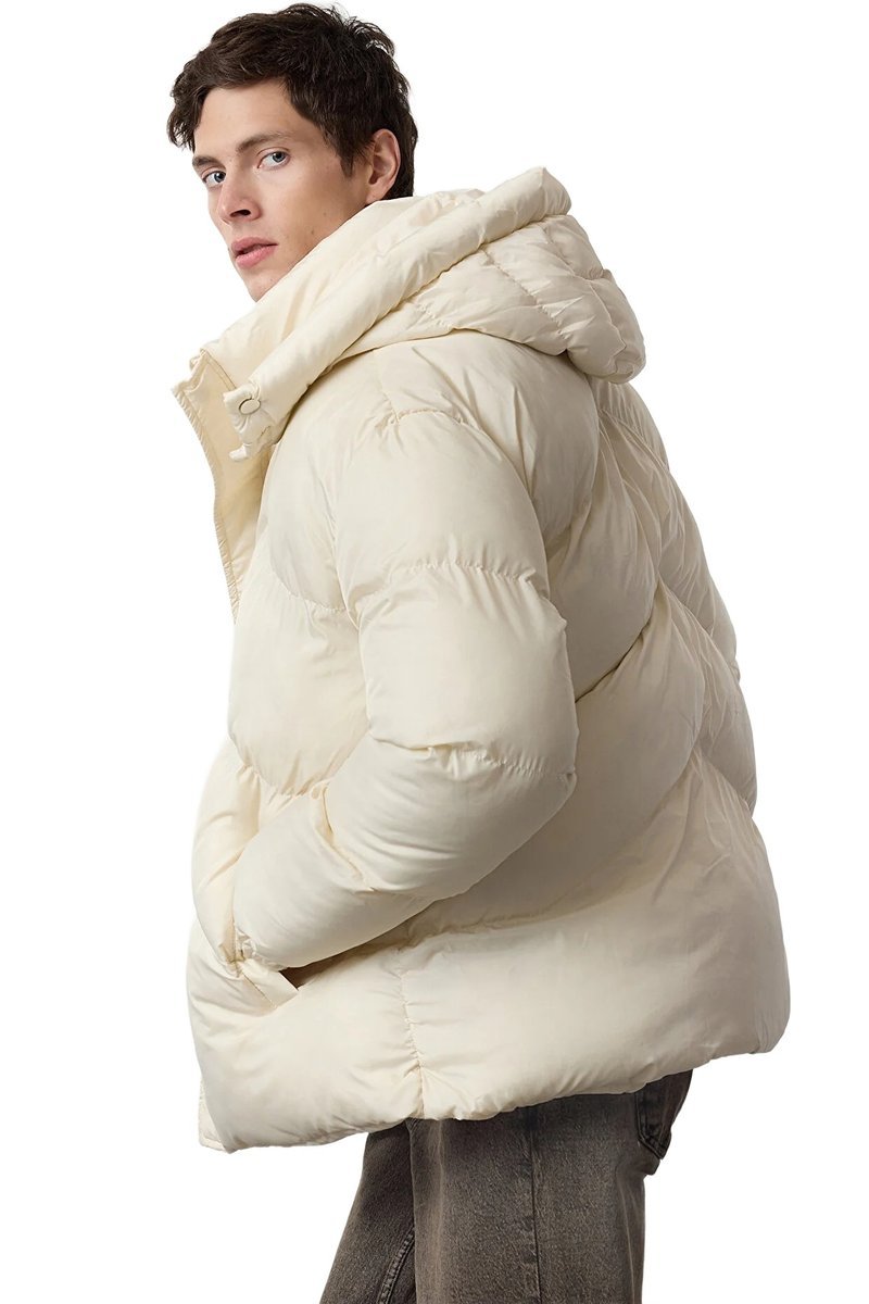 TRENDYOL MAN KURTKA MĘSKA PIKOWANA Z KAPTUREM KREMOWA DO BIODER L 5DA