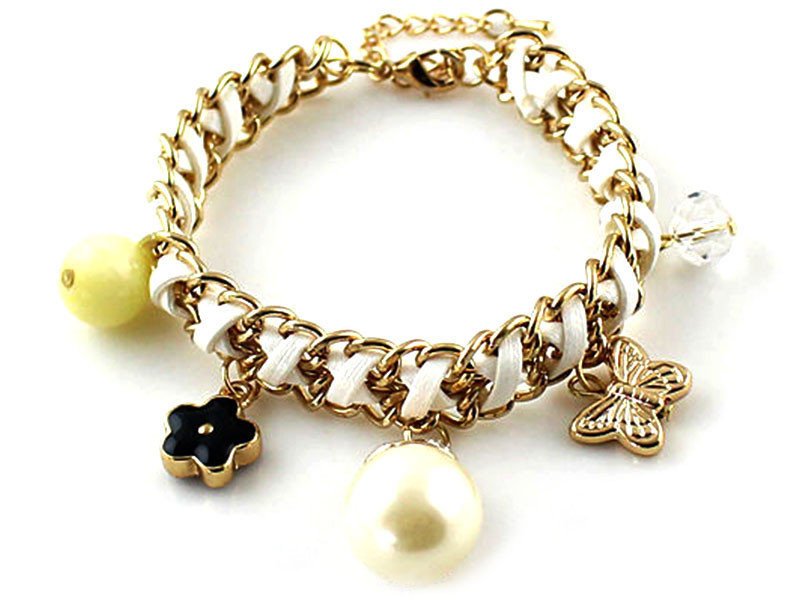 Bransoletka biały sznureczek a'la kauczuk z zawieszkami perła motyl kwiat