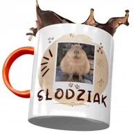 Kubki - Kubek Pomarańczowy Kapibara na Urodziny Prezent z Nadrukiem ze Zdjęciem + Opakowanie na prezent (wzór 01) - miniaturka - grafika 1