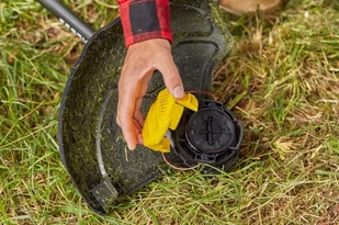 Podkaszarka akumulatorowa Stanley FATMAX SFMCSTB933B 18V v20 - Podkaszarki - miniaturka - grafika 10