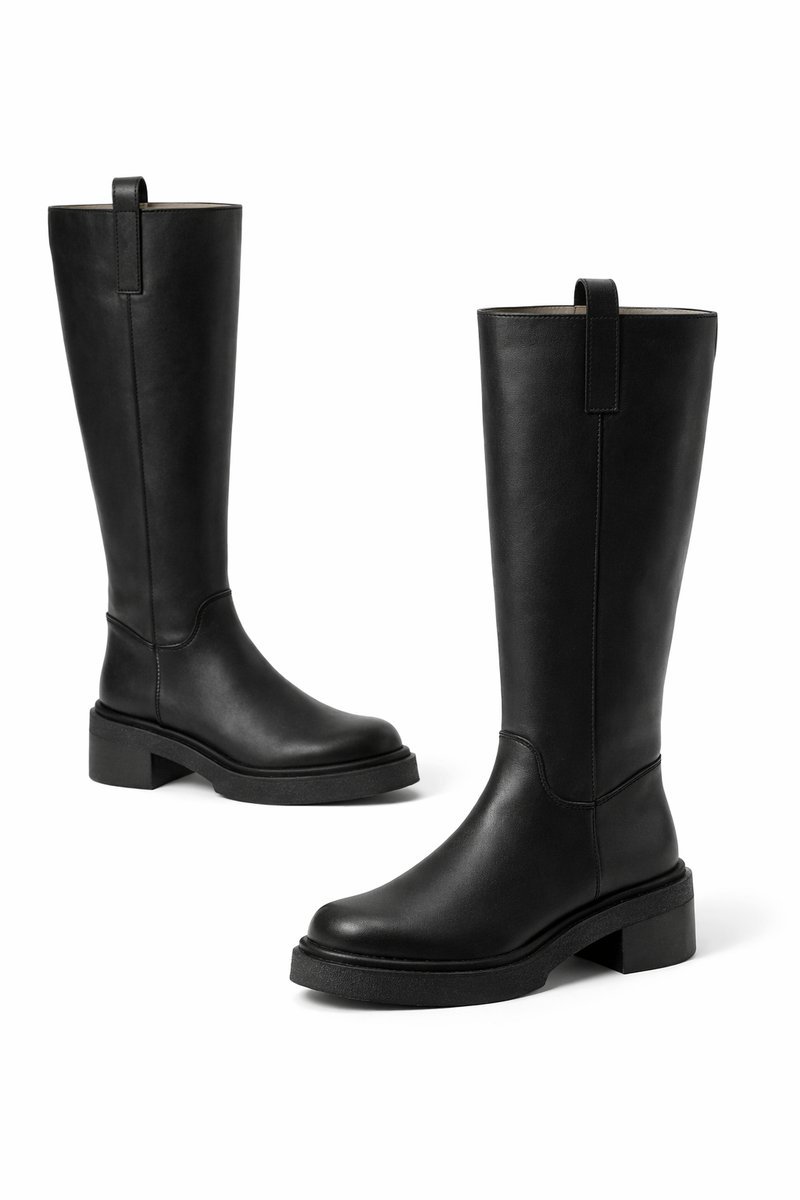 STEVE MADDEN CZARNE KOZAKI OFICERKI Z METALOWĄ OZDOBĄ NA PODESZWIE 38 1I1B