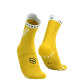 Skarpetki sportowe męskie - COMPRESSPORT Skarpetki do biegania trailowe PRORACING SOCKS V4 TRAIL lemon/white - miniaturka - grafika 1