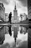 Plakaty - Warszawa Pałac Kultury i Nauki Zamyślony - plakat premium 100x140 cm - miniaturka - grafika 1