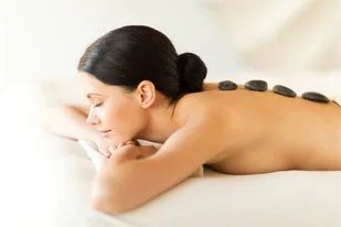 Relaksujący masaż i peeling - rytuał wyprawa w głąb ziemi w Lublinie - Czasopisma - miniaturka - grafika 1