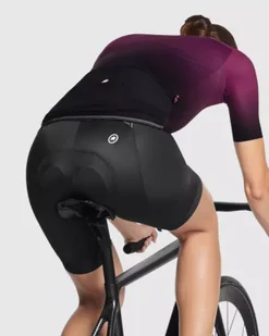 ASSOS Koszulka rowerowa damska  DYORA RS Jersey S9 TARGA rampant ruby - Koszulki rowerowe - miniaturka - grafika 7